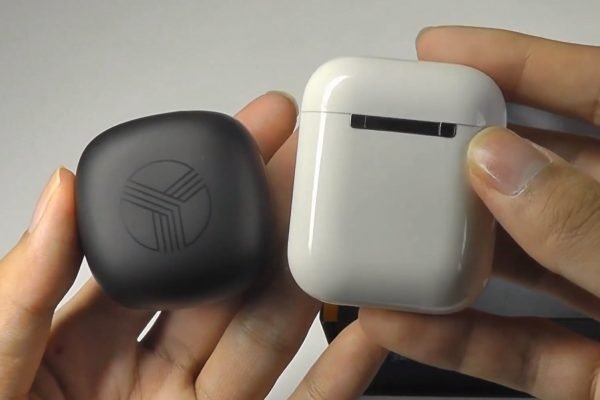 TREBLAB xFit vs Apple AirPods